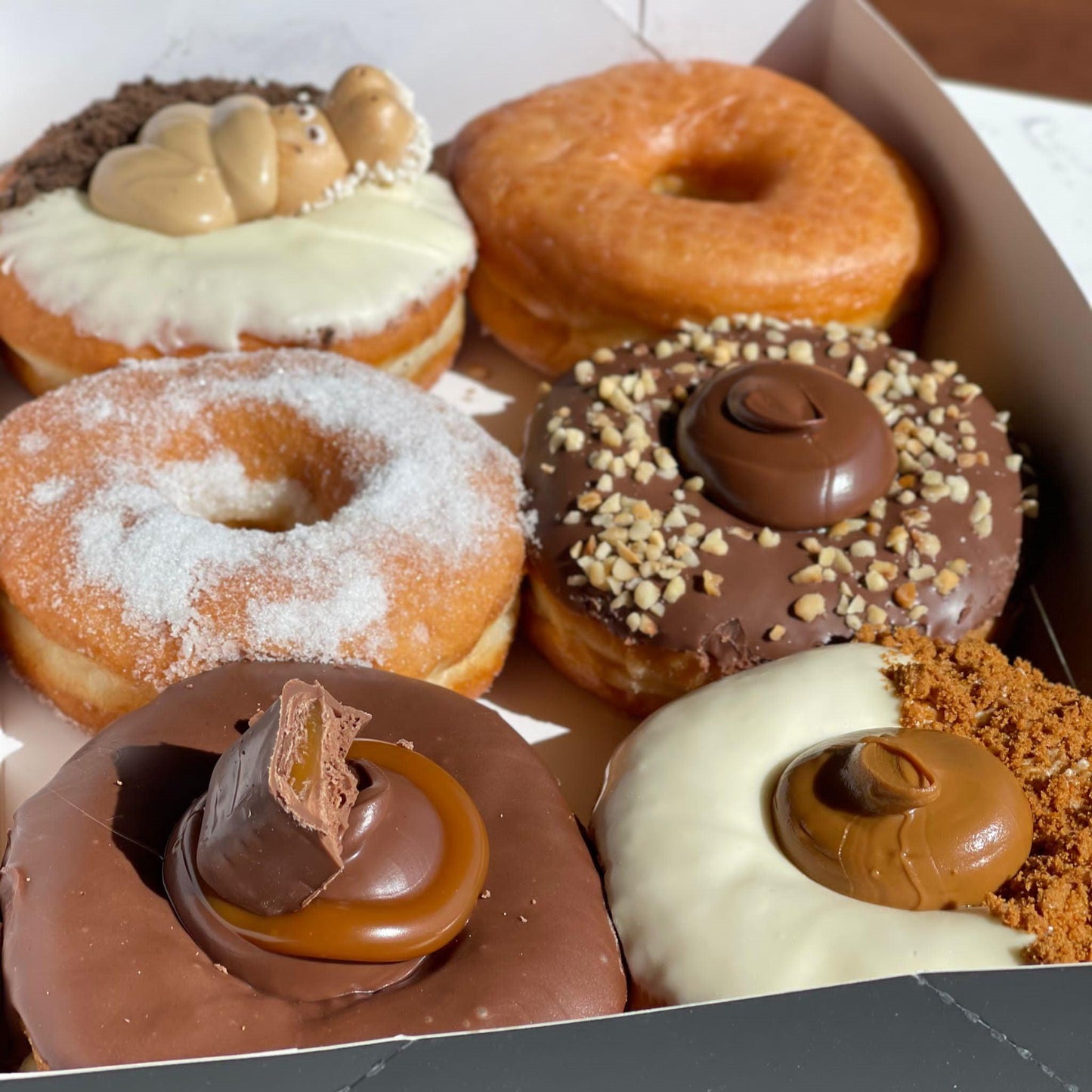 Premium Donuts Box-Black Box Donuts