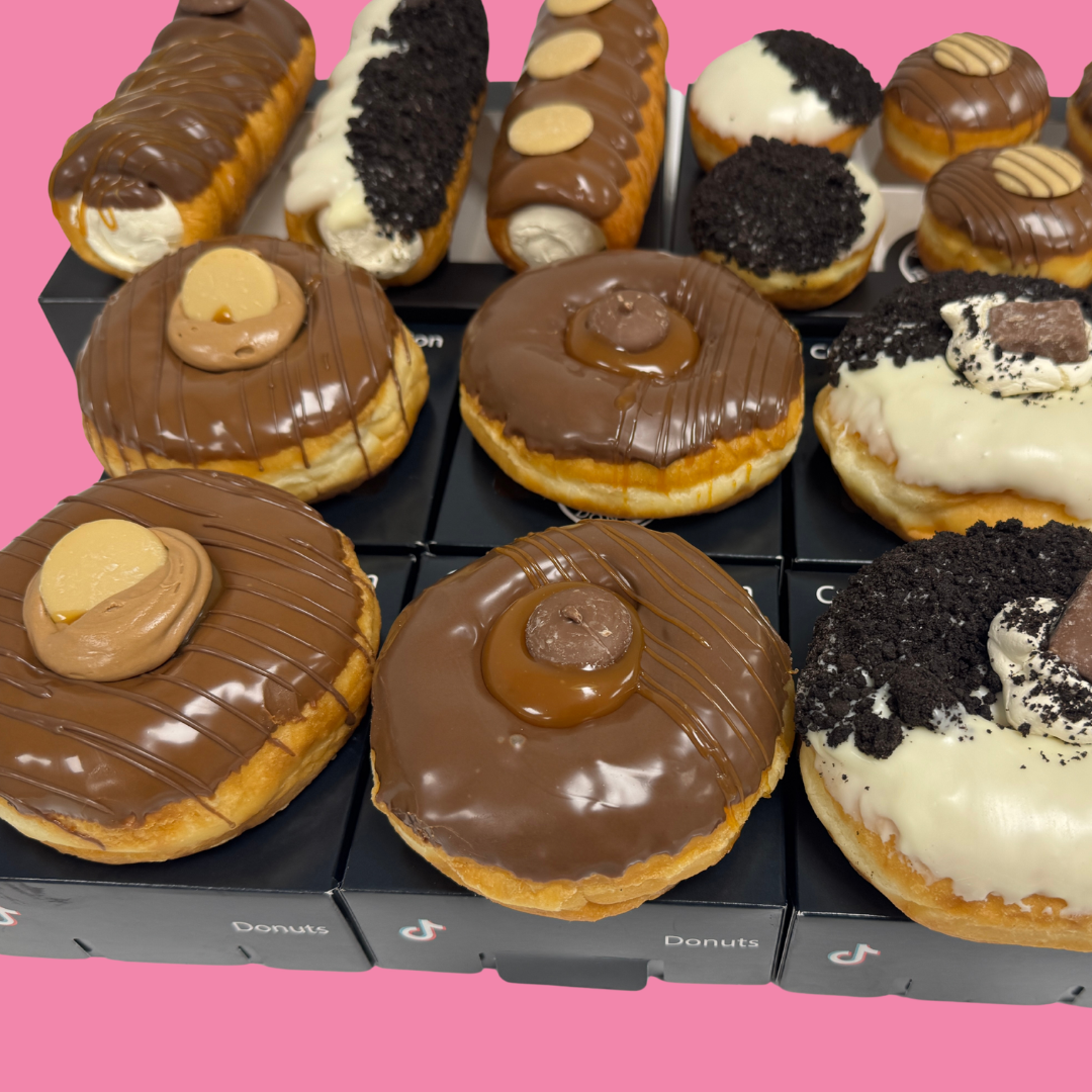 The Aero Ultimate box - Donnollis, Donuts and Little Dohs Black Box Donuts