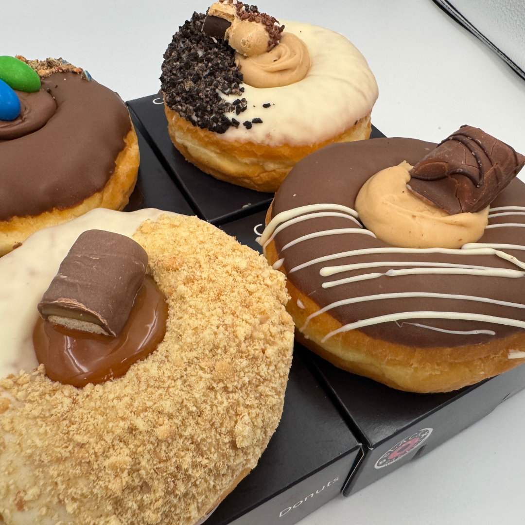 Ultimate Chocolate Mix Box - 6 Donuts Black Box Donuts
