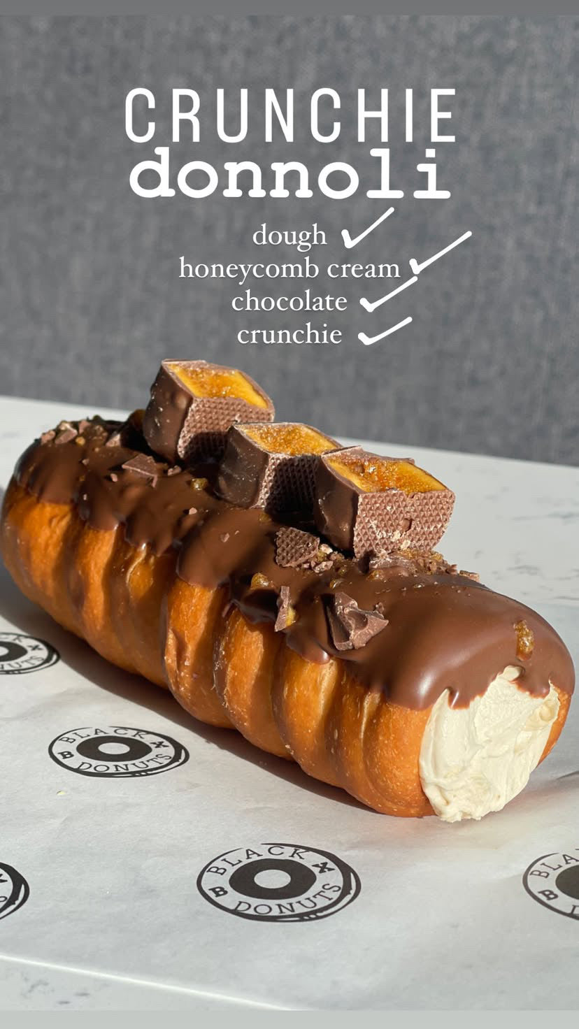 Box of 3 Donnollis - Our Donut Cannoli